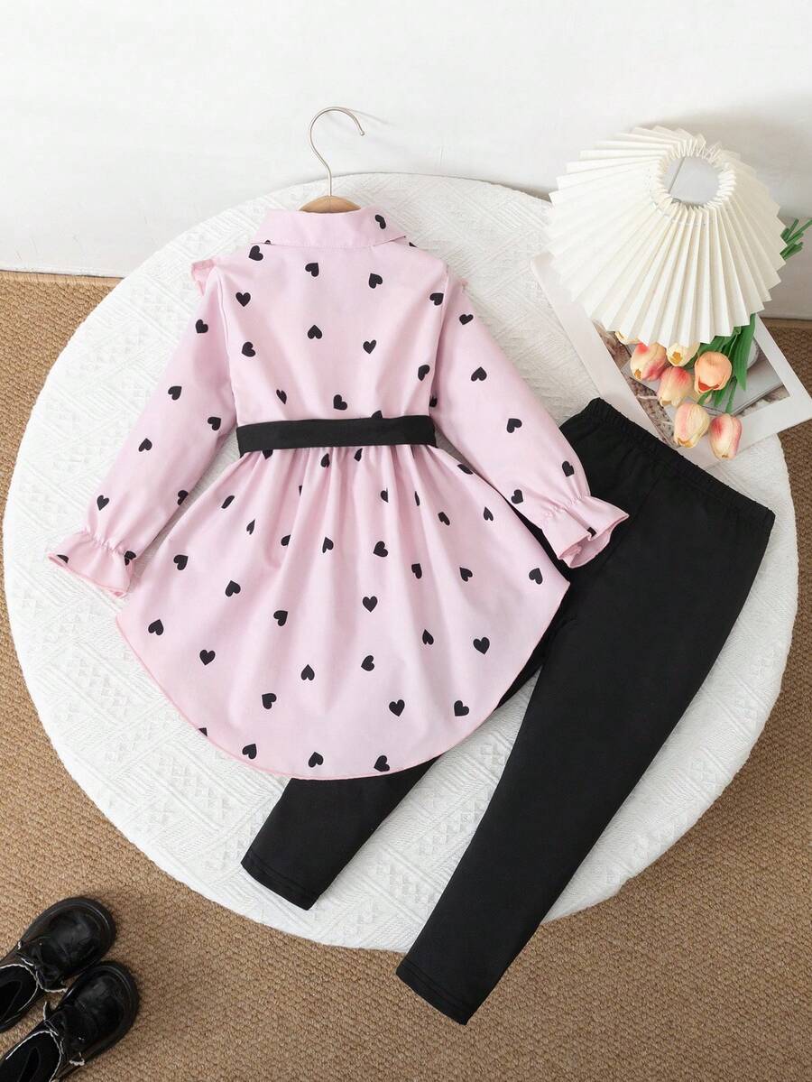 Ensemble de deux pièces pour jeune fille pour le printemps et l'automne, avec haut ceinturé et leggings, avec un sens de la conception et de la qualité