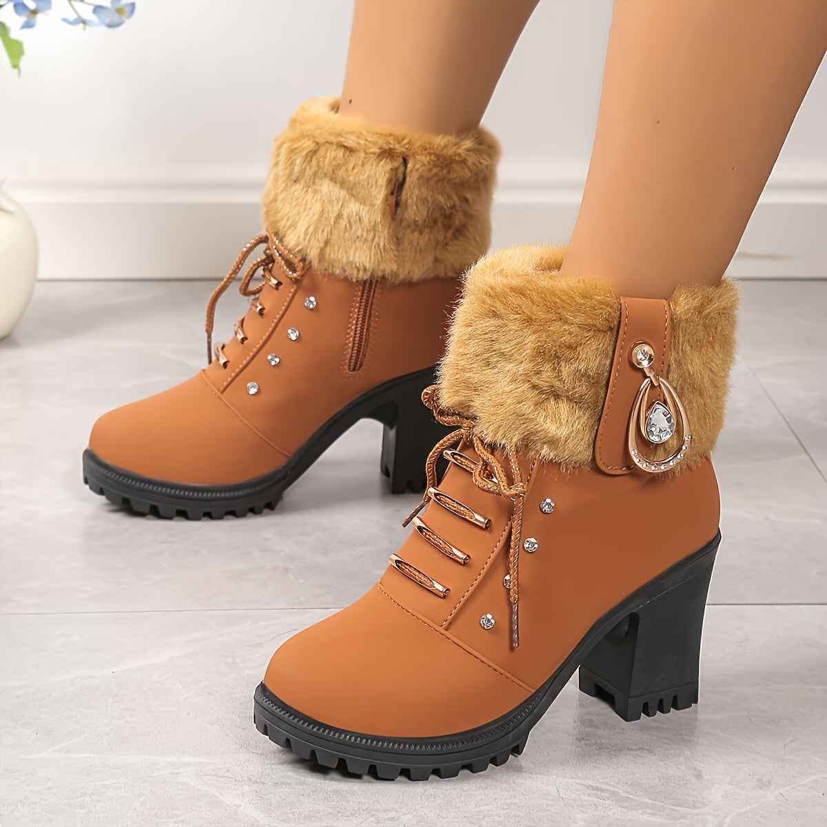 Bottes courtes confortables à talons hauts et semelles épaisses pour l'automne et l'hiver, chaudes et élégantes