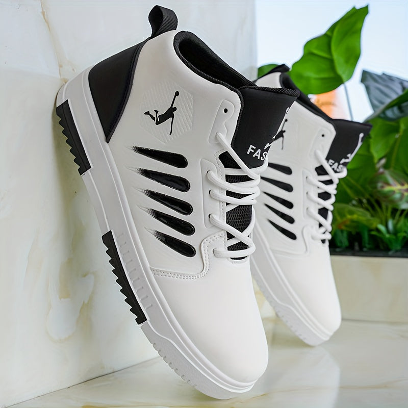Baskets de basket-ball mi-haut pour hommes - Haut en faux cuir synthétique confortable, semelle en PVC rembourée épaisse, conception à lacets pour la course en plein air, le skateboard et les vêtements décontractés - Blanc avec accents noirs, chaussures d