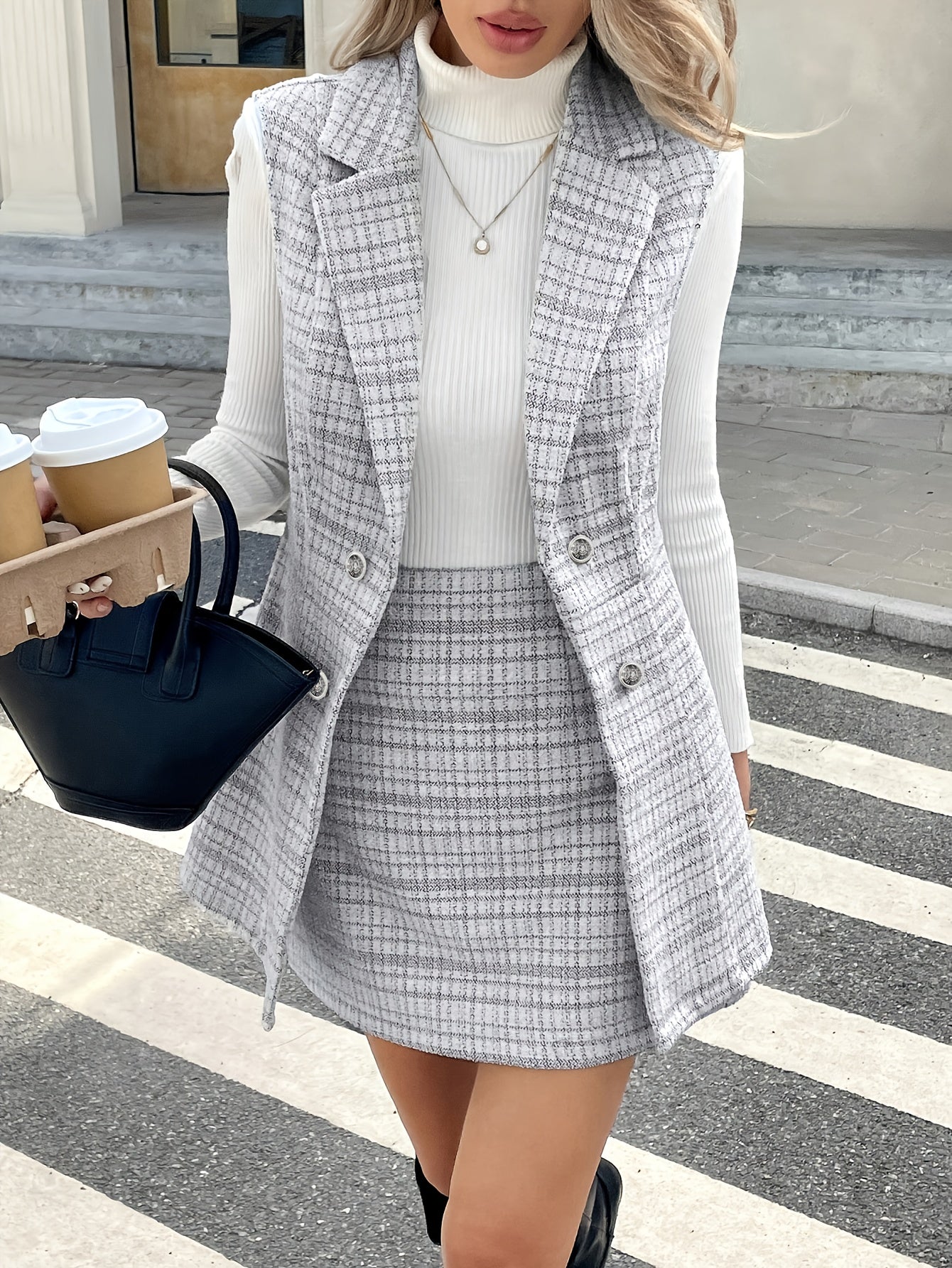 Ensemble Femme Automne-Hiver Nouvelle Mode Élégant Gilet à Col en Plaid Double Boutonnage et Jupe A-Ligne, Tenue Quotidienne Simple Rétro pour Travail ou Vacances, Style Retro, En tenue de Bureau, Design Classique, Tissu Moyennement Extensible Lavable Mac