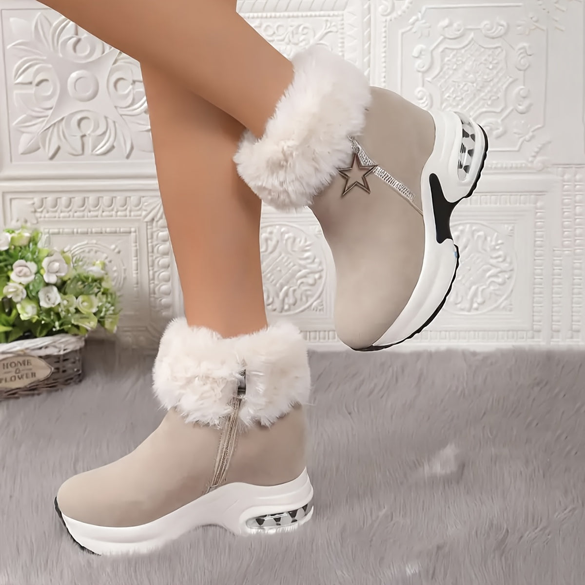 Botines d'Hiver pour Femmes avec Doublure en Fourrure Synthétique Chaude et Fermeture Éclair sur le Côté, Semelle Épaisse en Caoutchouc, Bottes Courtes Décontractées à Motif Étoile Beiges pour Confort Extérieur
