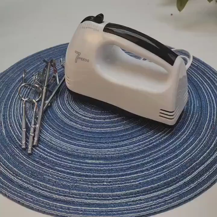 1pc Batteur électrique à main - 7 vitesses de contrôle de la vitesse du batteur à main, avec 4 barres de mélange, 260W, sûr et durable pour la cuisson - Idéal pour battre faire du pain, du gâteau, 220V-240V avec prise Europlug, adapté pour offrir en cadea