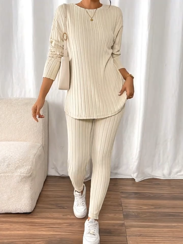 Ensemble deux pièces côtelé français pour femmes : T-shirt + Leggings texturés, Tenue décontractée haut de gamme, Nouvelle collection automne/hiver, Vêtements décontractés, Style décontracté, |Texture côtelée| Leggings texturés, Ensemble deux pièces franç